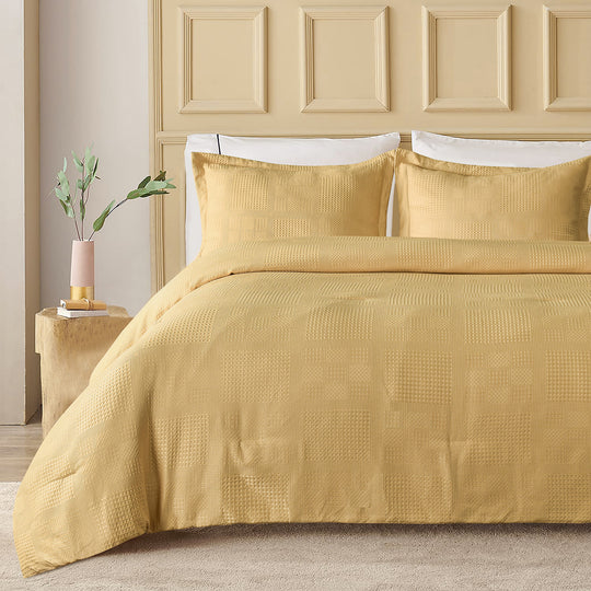 #color_light-gold
