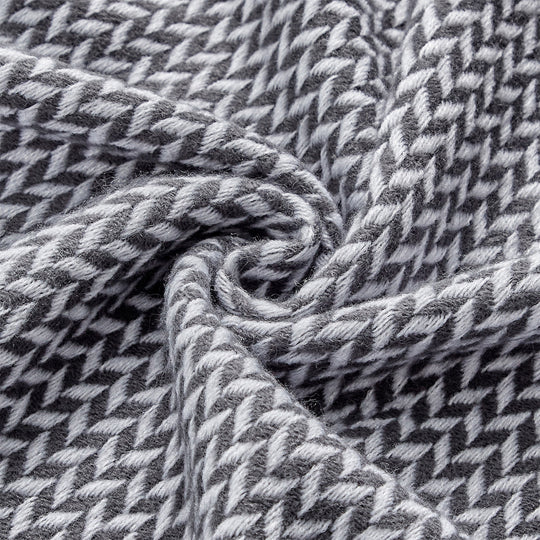 1 Piece Knitted Throw Blanket with Decorative Tassels for Couch Sofa Chair, Rustic Yarn-Dye Woven Blanket with Geometric Pattern