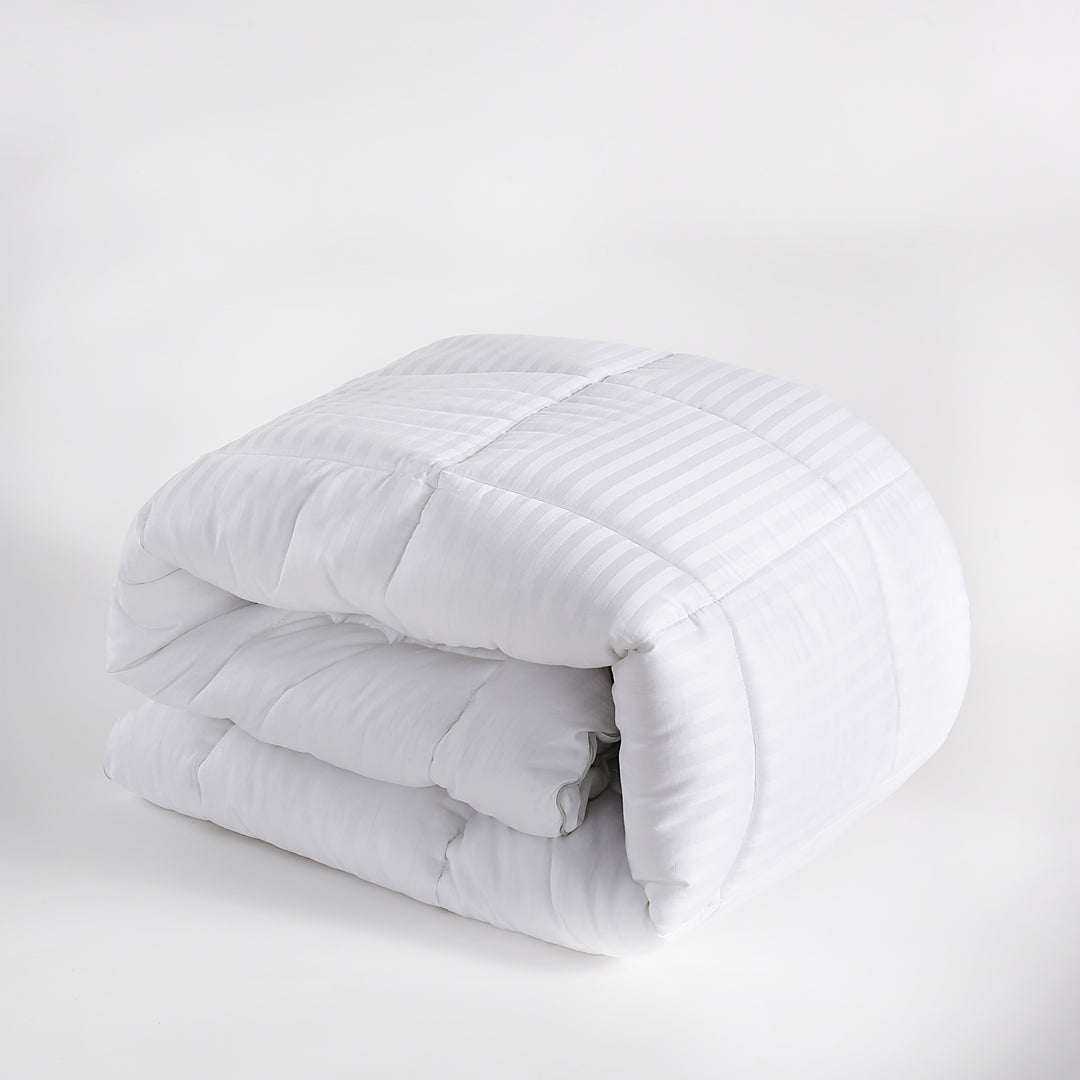 HIG Breathable Cotton Mattress Pad King Size, Fluffy Fitted Mattress Cover Protector with 8-21" Deep Pocket, Thick Quilted Pillow Top Mattress Topper for Back Pain, White