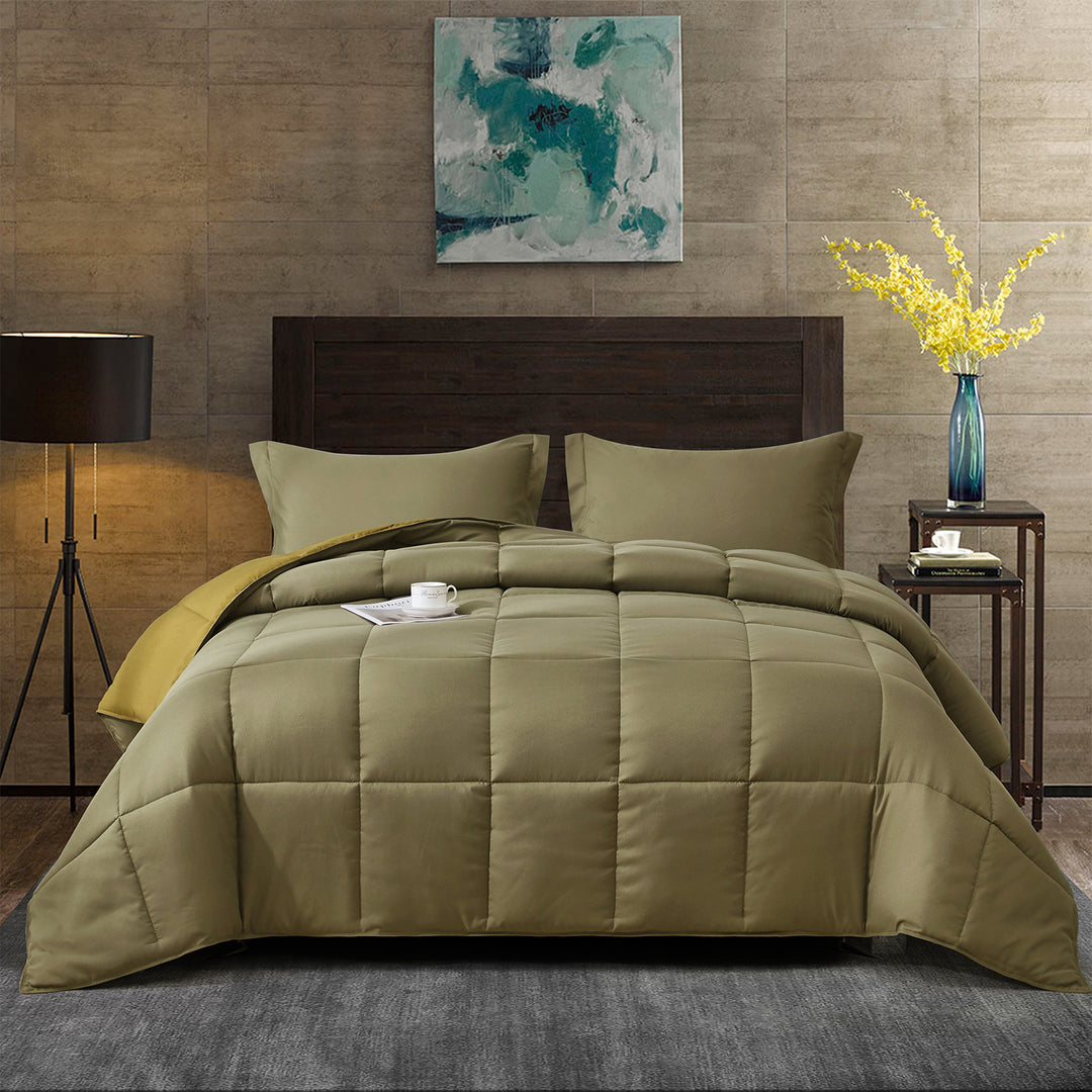 3 Piece All Season Lightweight Down Alternative Comforter Set