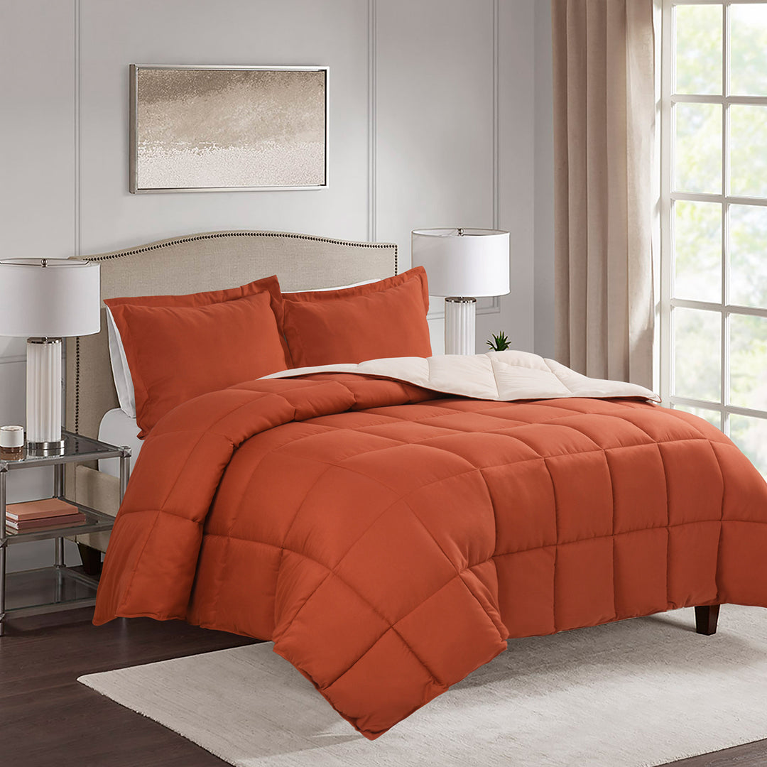 HIG Light Weight Down Alternative Comforter Set