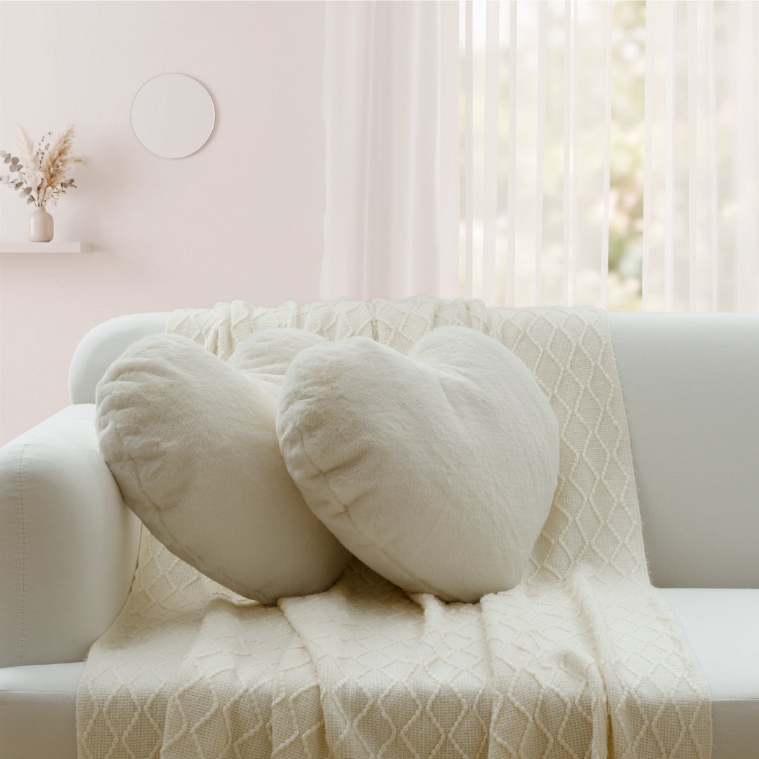 2 Pack Heart Shaped Throw Pillows, Love Decorative Pillow Gifts, Ultra Soft Faux Rabbit Fur Cute Pillows for Women Girls Kids Bedroom Decor