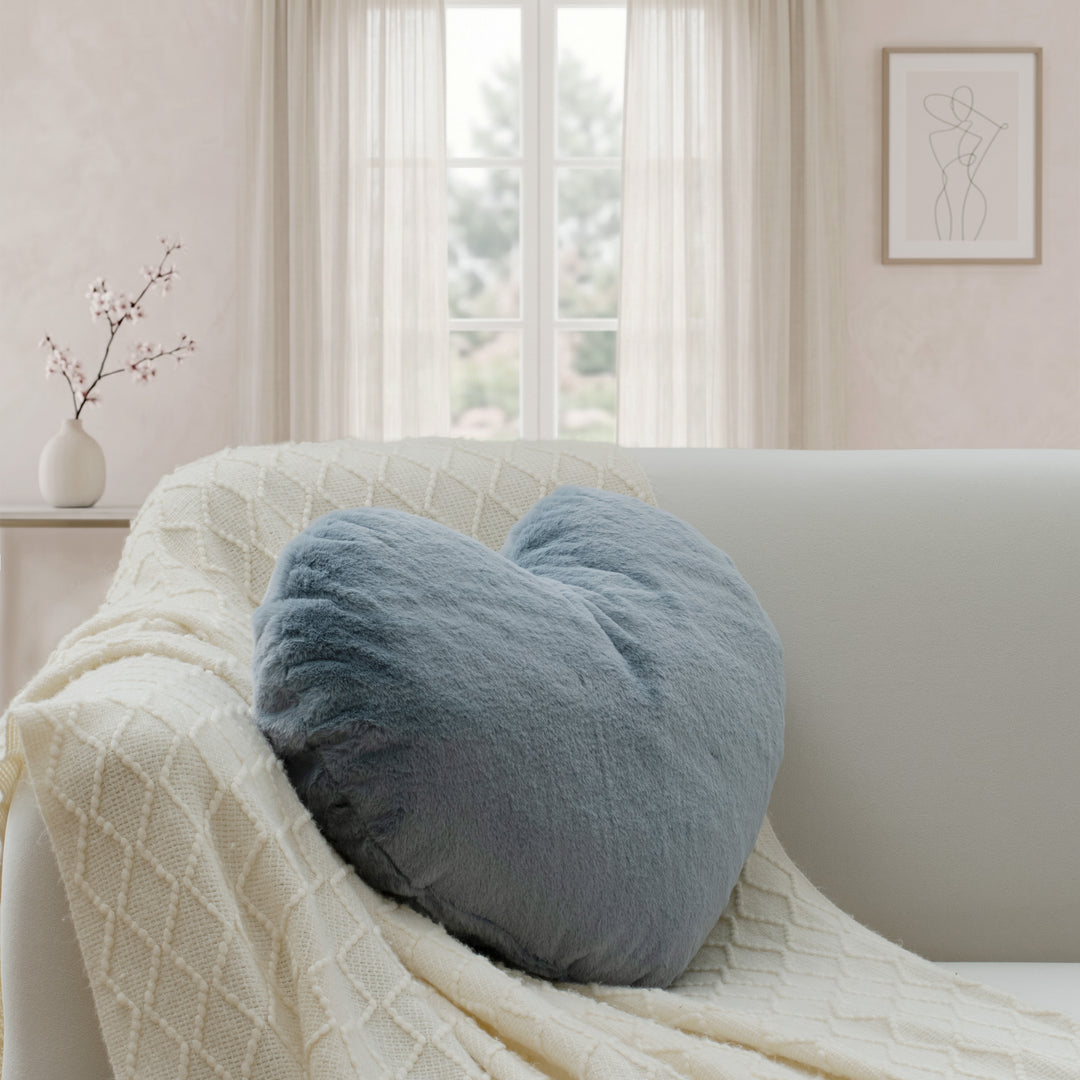 2 Pack Heart Shaped Throw Pillows, Love Decorative Pillow Gifts, Ultra Soft Faux Rabbit Fur Cute Pillows for Women Girls Kids Bedroom Decor