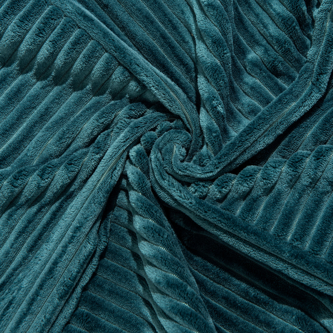 HIG Set of 2 Corduroy Patchwork Decorative Throw Pillows, 18"x18" Square Striped Velvet Cushions with Inserts for Sofa, Couch & Bed