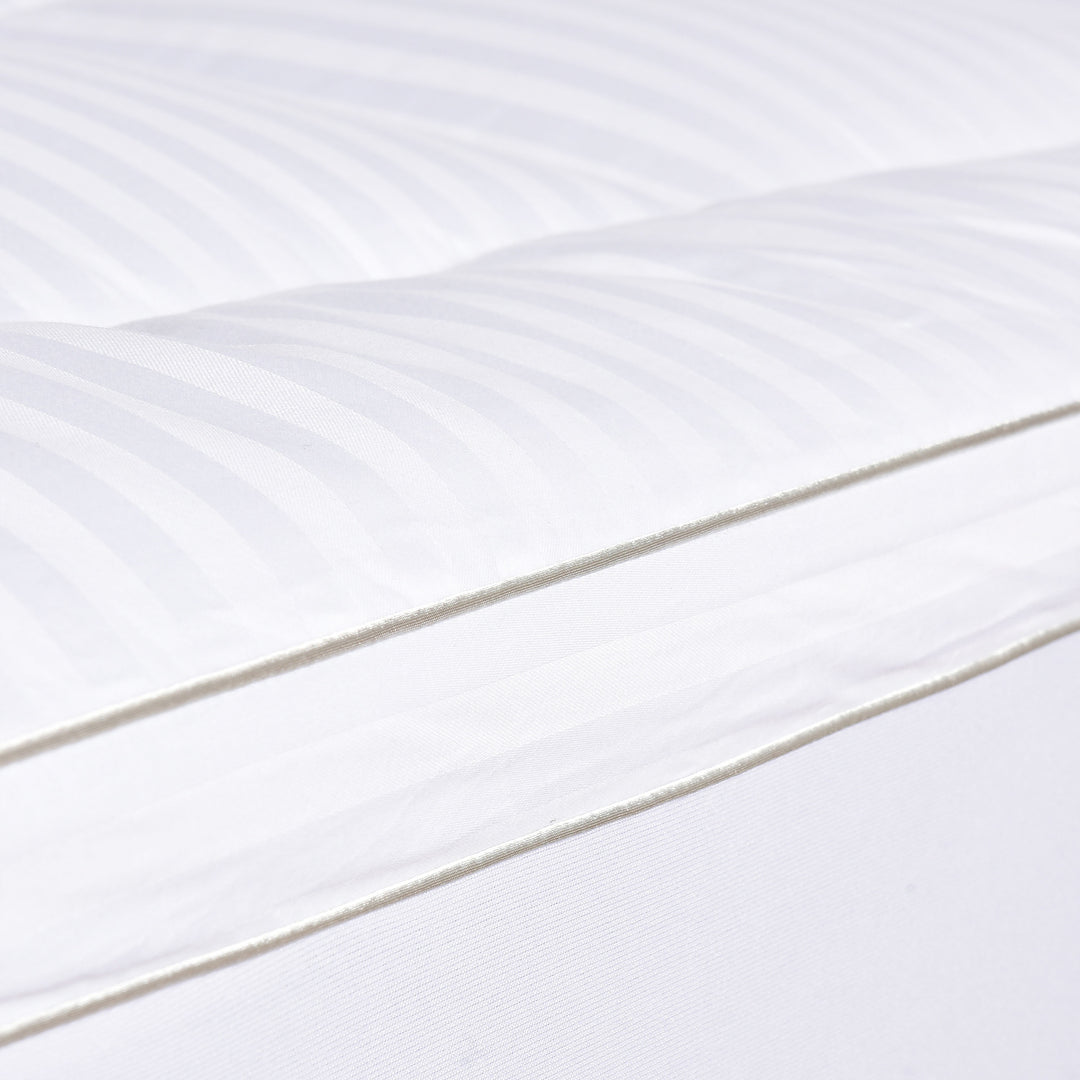 HIG Breathable Cotton Mattress Pad King Size, Fluffy Fitted Mattress Cover Protector with 8-21" Deep Pocket, Thick Quilted Pillow Top Mattress Topper for Back Pain, White