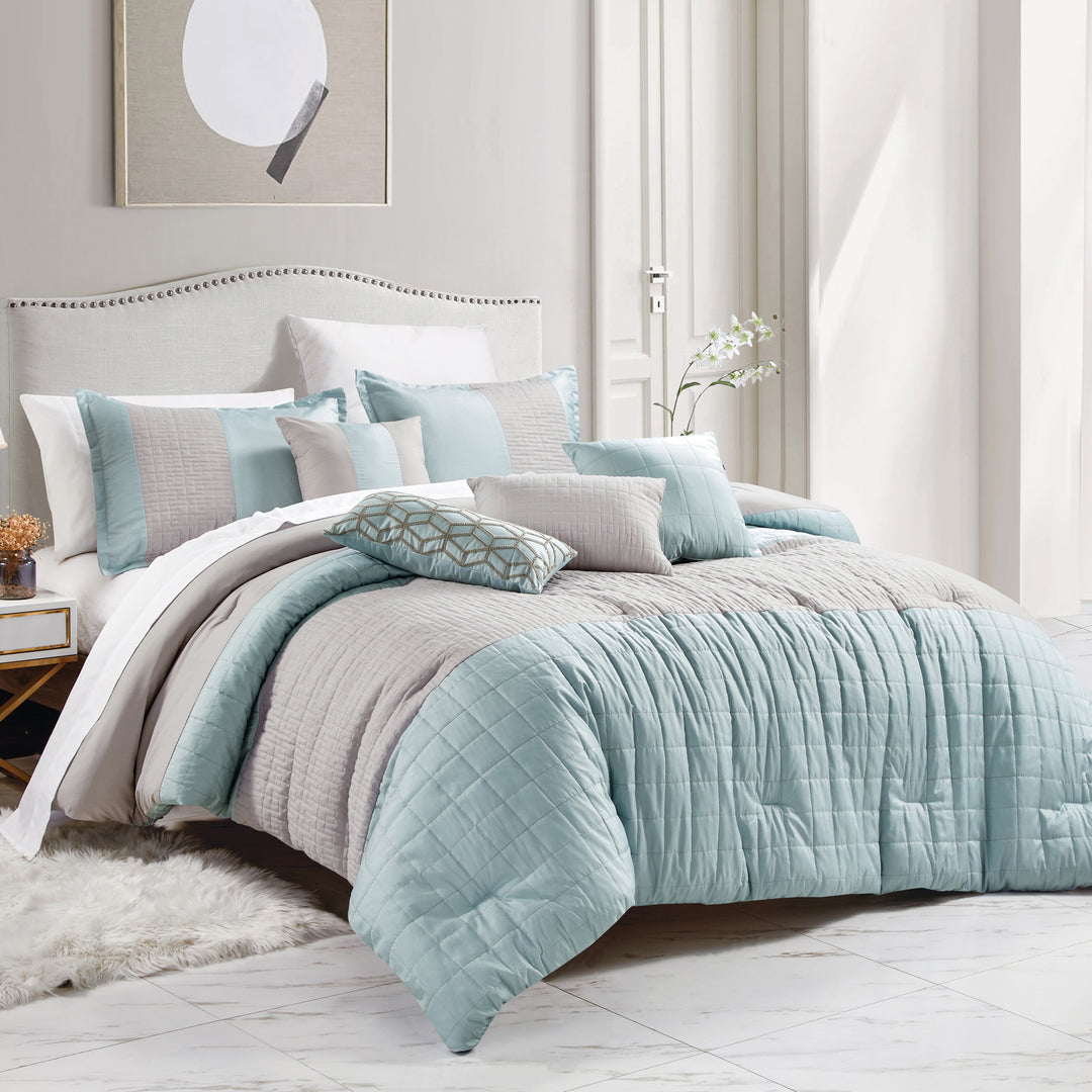 7 Piece Luxurious Quilted Gray and Aqua Patchwork Comforters Bed in a Bag Queen King Bedding Set