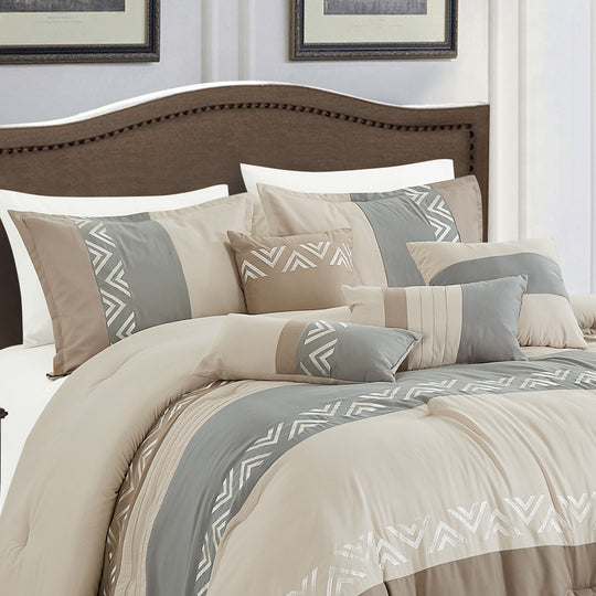 7 Piece Luxurious Stripe Embroidered and Patchwork Comforters Bed in a Bag Queen King Bedding Set